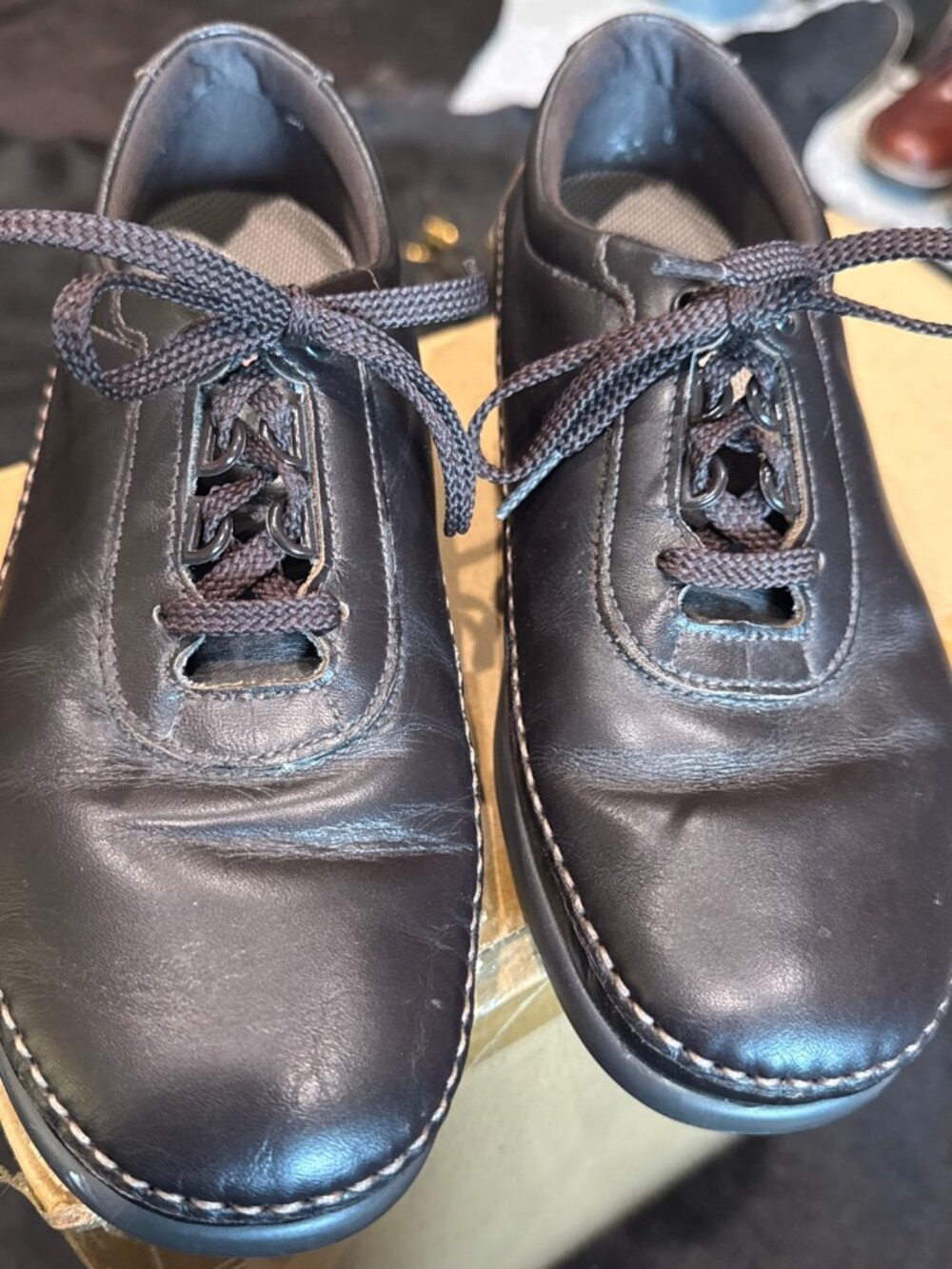 SAS Dark Brown Comfort Oxfords, Size 8M
